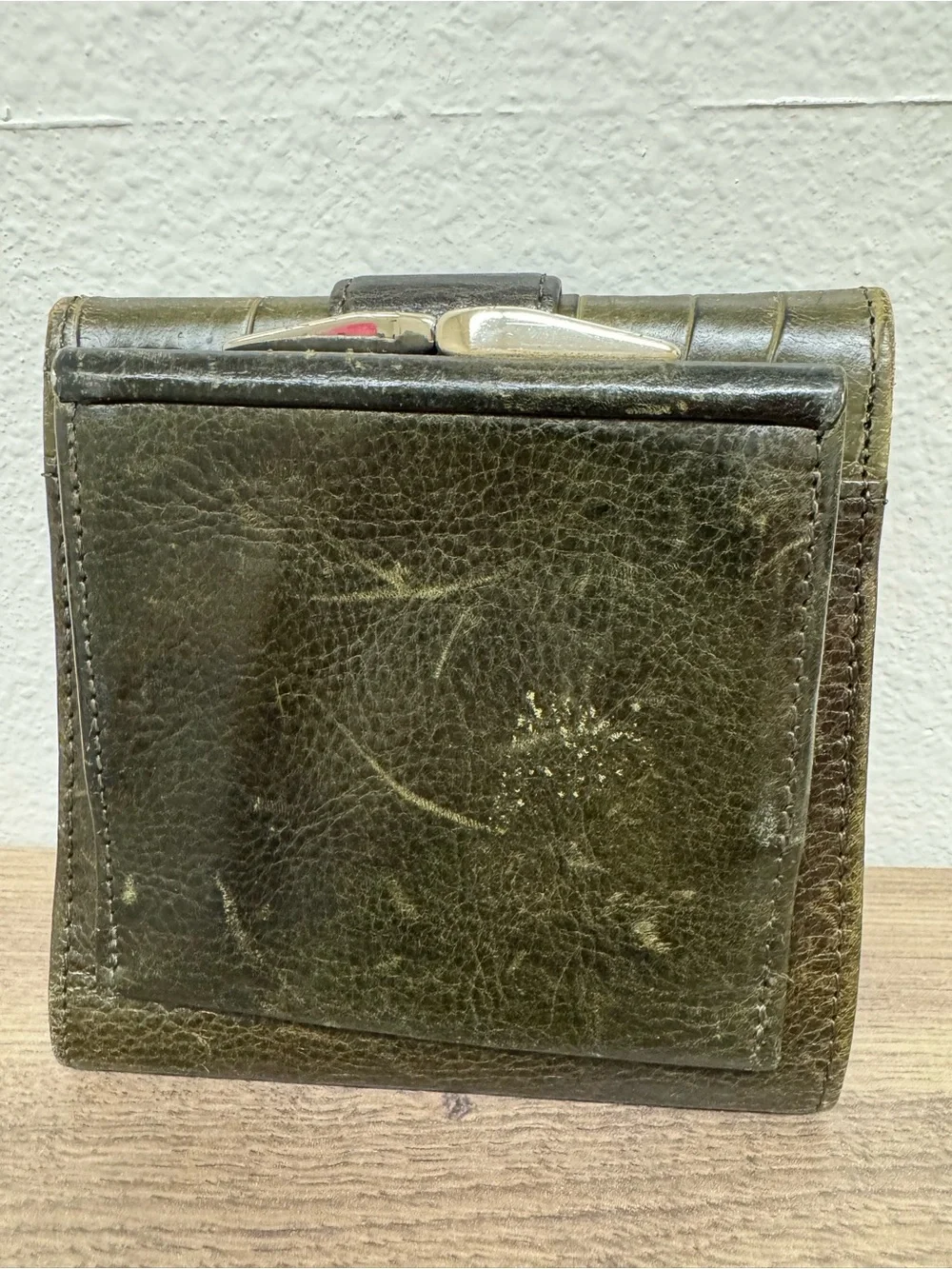 Vintage Brighton Olive Green Croc-Embossed Wallet with Silver Accent